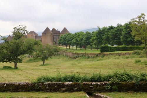 Berzé-Le-Châtel